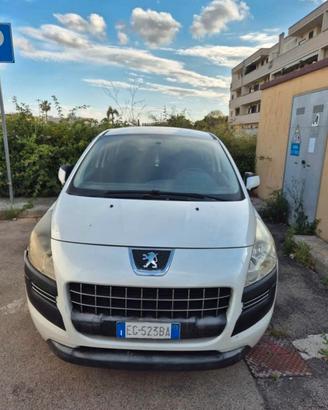 Peugeot 3008 1.6 HDi cambio automatico 