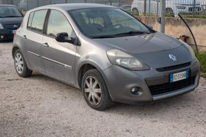 Renault Clio 1.2 16V 5 porte Luxe