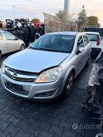 Ricambi Opel Astra 1.6 16V VVT Anno 2002 Codice Mo