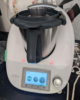 Bimby TM5 completo di tutto, compreso cook key