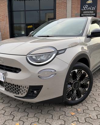 Fiat 600 Hybrid 100 CV DCT MHEV La Prima
