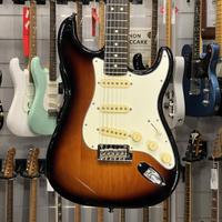 FENDER - STRATOCASTER PROFESSIONAL II SUNBURST RW