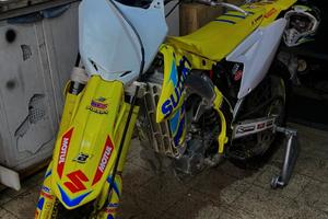 Suzuki rmz 450