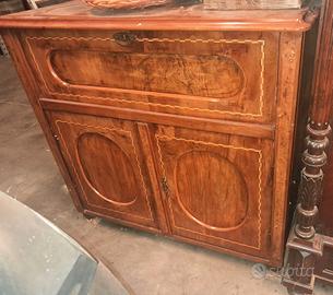 Mobile in legno primi '900