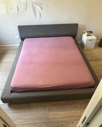 Letto di prestigio Clip di Molteni