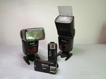 2 Flash + 2 Trigger. NIKON