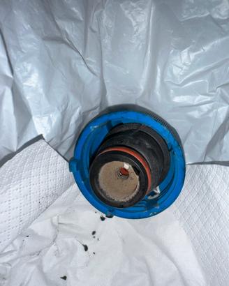 Tappo liquido radiatore