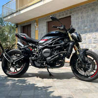 Benelli 752s