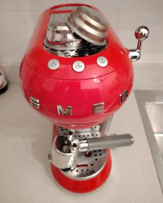 Macchina caffè SMEG  ROSSA 