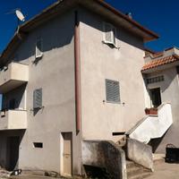 Villa Unifamiliare mq. 350