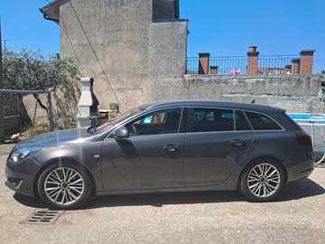 OPEL Insignia - 2015