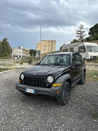 Jeep Cherokee 2.8 CRD Sport