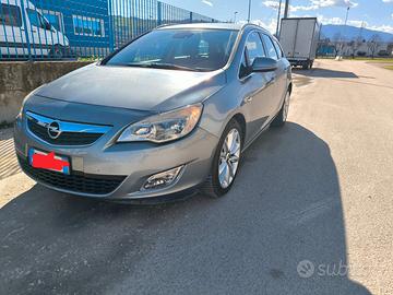 Opel Astra SW