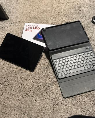 Lenovo Tab M10 plus + cover con tastiera