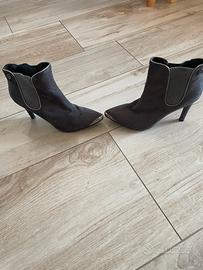 Scarpe stivaletti tacco 9