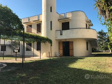 3 km da Sperlonga - Villa con giardino 4 camere