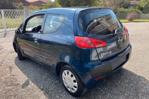 Mitsubishi Colt benzina Neopatentati