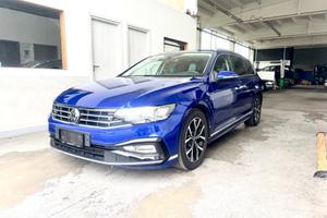 Volkswagen Passat R-Line 2.0 TDI SCR 200 CV DSG Ex