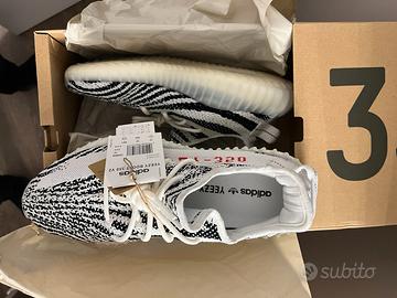 YEEZY Boost 350 V2 - Nuove - Zebra White (44 2/3)