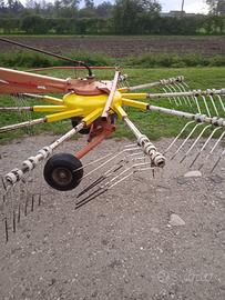 giro ranghinatore per fieno pottinger top 340