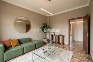 APPARTAMENTO QUADRILOCALE DA RISTRUTTURARE CON TRI
