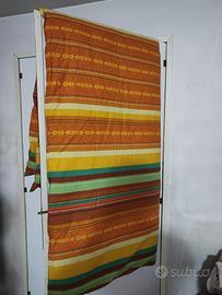 Set di copridivani e plaid misti