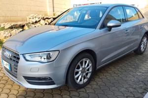 Audi A3 1.6Tdi 110cv