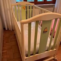 Lettino per neonati e bambini
