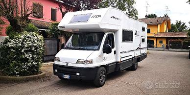 Camper mansardato ARCA 407  America