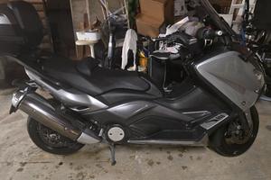 T MAX 530 ABS YAMAHA 1 anno garanzia