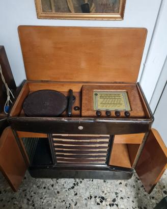 Mobile giradischi/radio/bar anni '40/'50