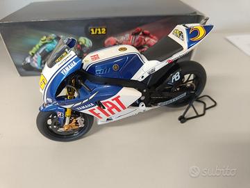 Modellino Motop gp 1:12 altaya VR46 valentino 2009