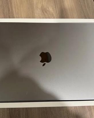 MACBOOK PRO 16 POLLICI CON CHIP APPLE M2 PRO