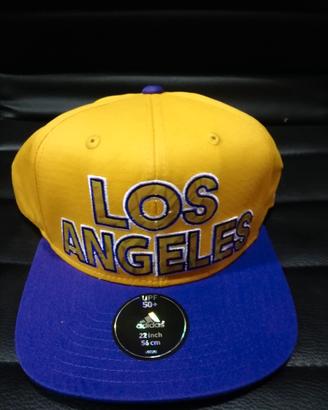 Cappello con visiera