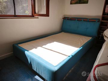 Coppia letti azzurro / rosa da una piazza e mezzo