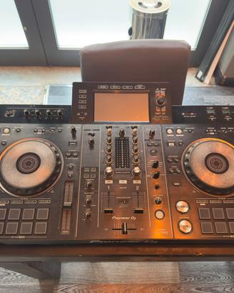 Pioneer XDJ RX2