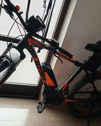 Bici elettrica Atala bCross 400