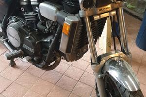 honda vf750.custom 