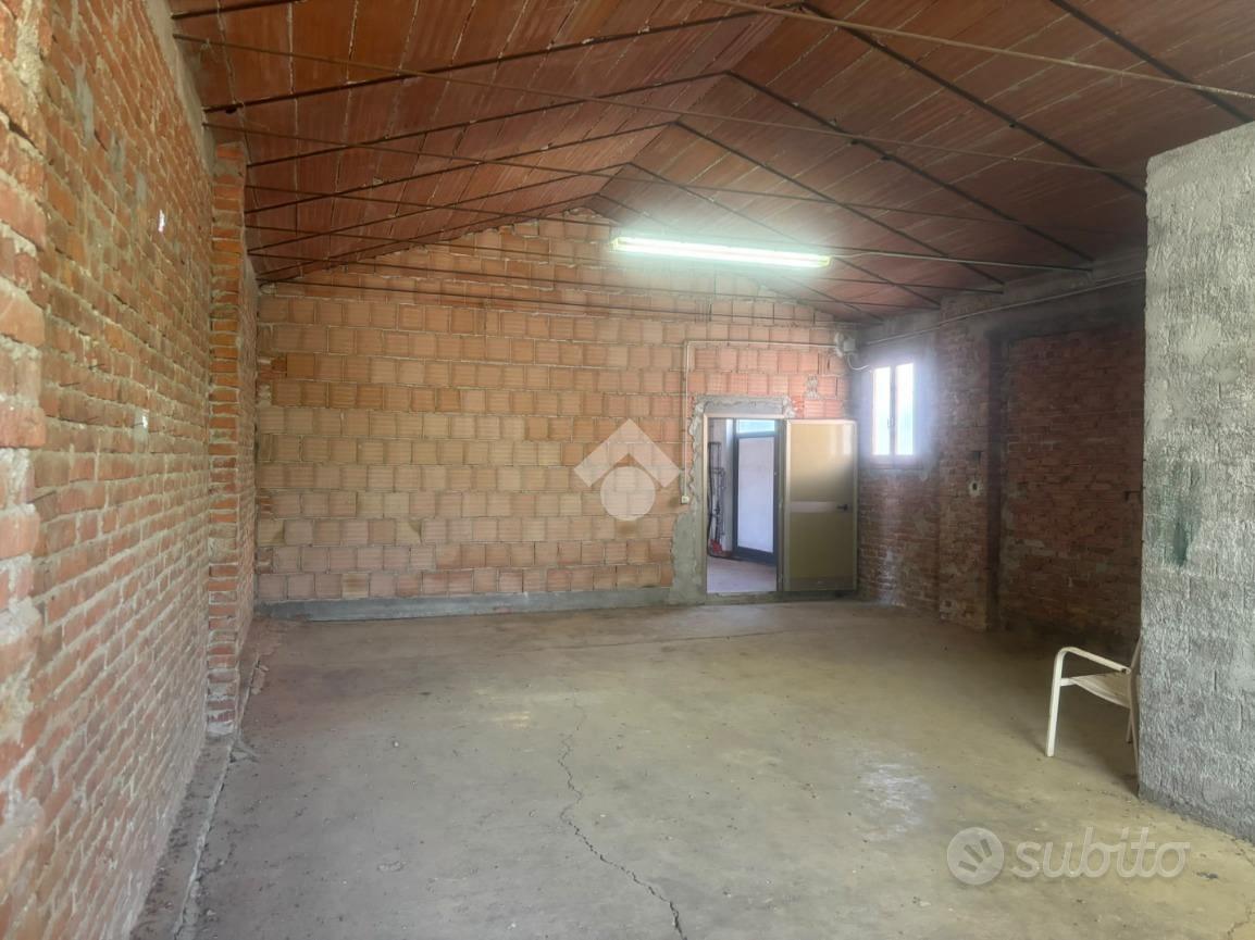 DEPOSITO A CARMIGNANO - Altro