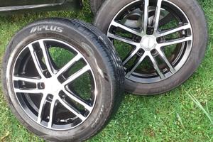 Pneumatici con cerchi dezent