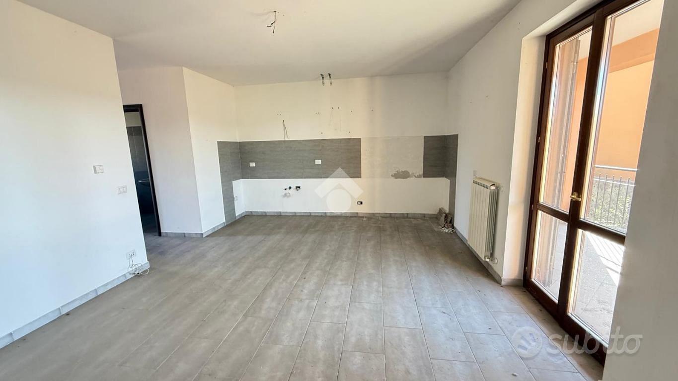 VILLA A SCHIERA A CAPENA - Vista 5