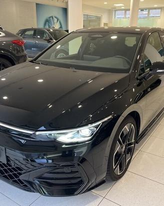 Volkswagen Golf 2.0 TDI SCR 110KW R-Line Plus...