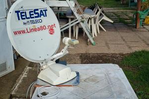 Parabola satellitare automatica per camper 