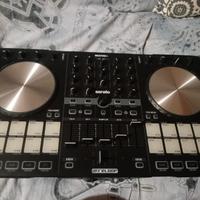 Reloop BeatMix 4 DJ