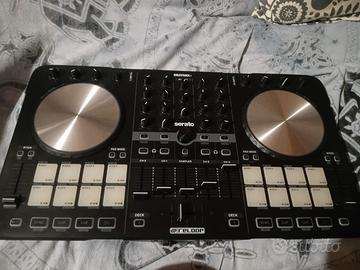 Reloop BeatMix 4 DJ