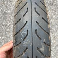 Gomma posteriore scooter