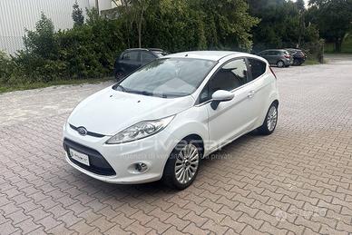 FORD Fiesta+ 1.4 3 porte Bz.- GPL