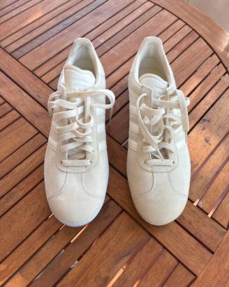 Adidas gazelle beige 46