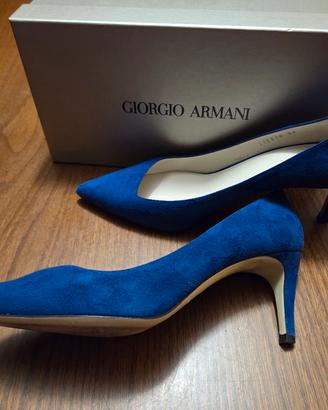 Décolleté Giorgio Armani in camoscio blu, n. 39