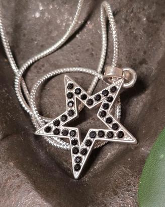 Collana con pendente stella e strass neri - 50 cm
